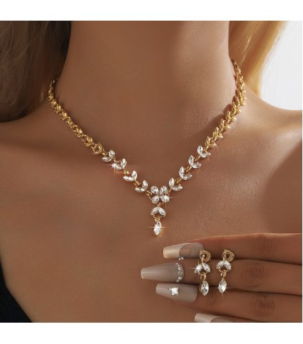 SET694 - Elegant Floral Fashion Necklace Set